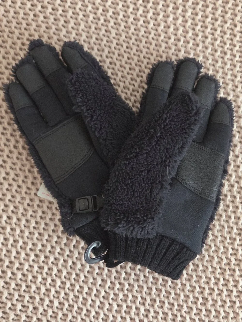 Uniqlo Heattech Kids Faux fur gloves Sz S